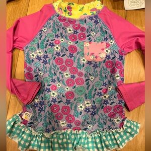 Wildflowers rash guard sz 6